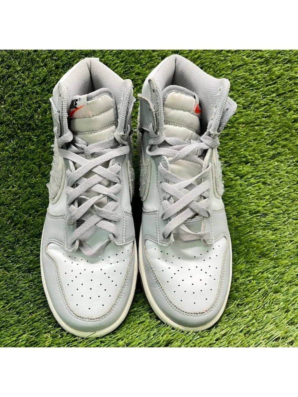 Nike Dunk High Retro Mens Size 9 Gray White Gum Athletic Leather Shoes Sneakers